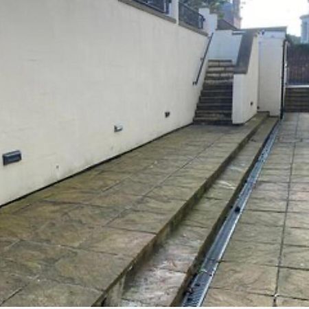 Easby Breakaways - **Modern Apartment 5 Mins From South Bay, Scarborough** Esterno foto
